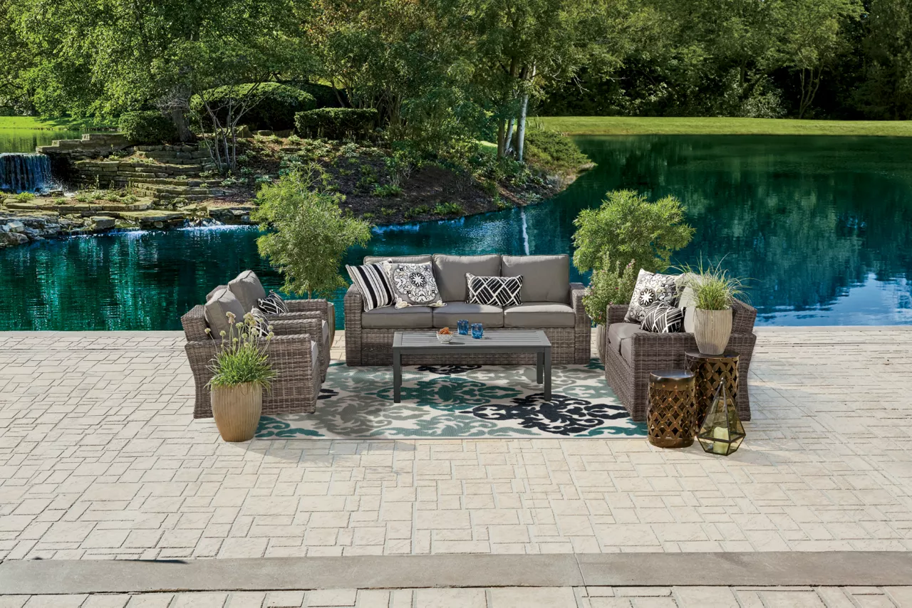 Broyhill Eastlake Outdoor Area Rug 7 Broyhill Eastlake Outdoor Area Rug - Image 5