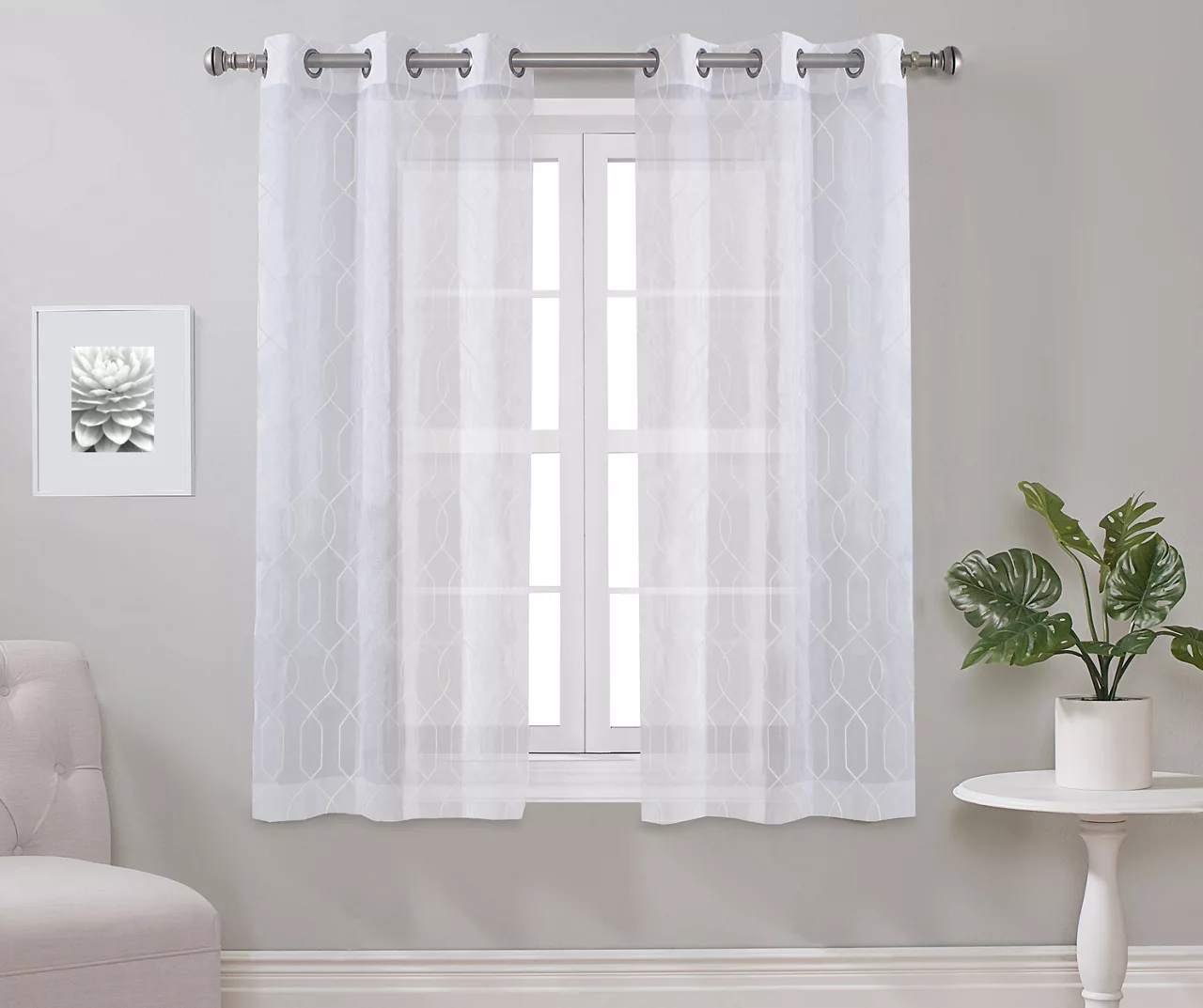 Broyhill Geo Sheer Grommet Curtain Panel Pair 4 Broyhill Geo Sheer Grommet Curtain Panel Pair - Image 3