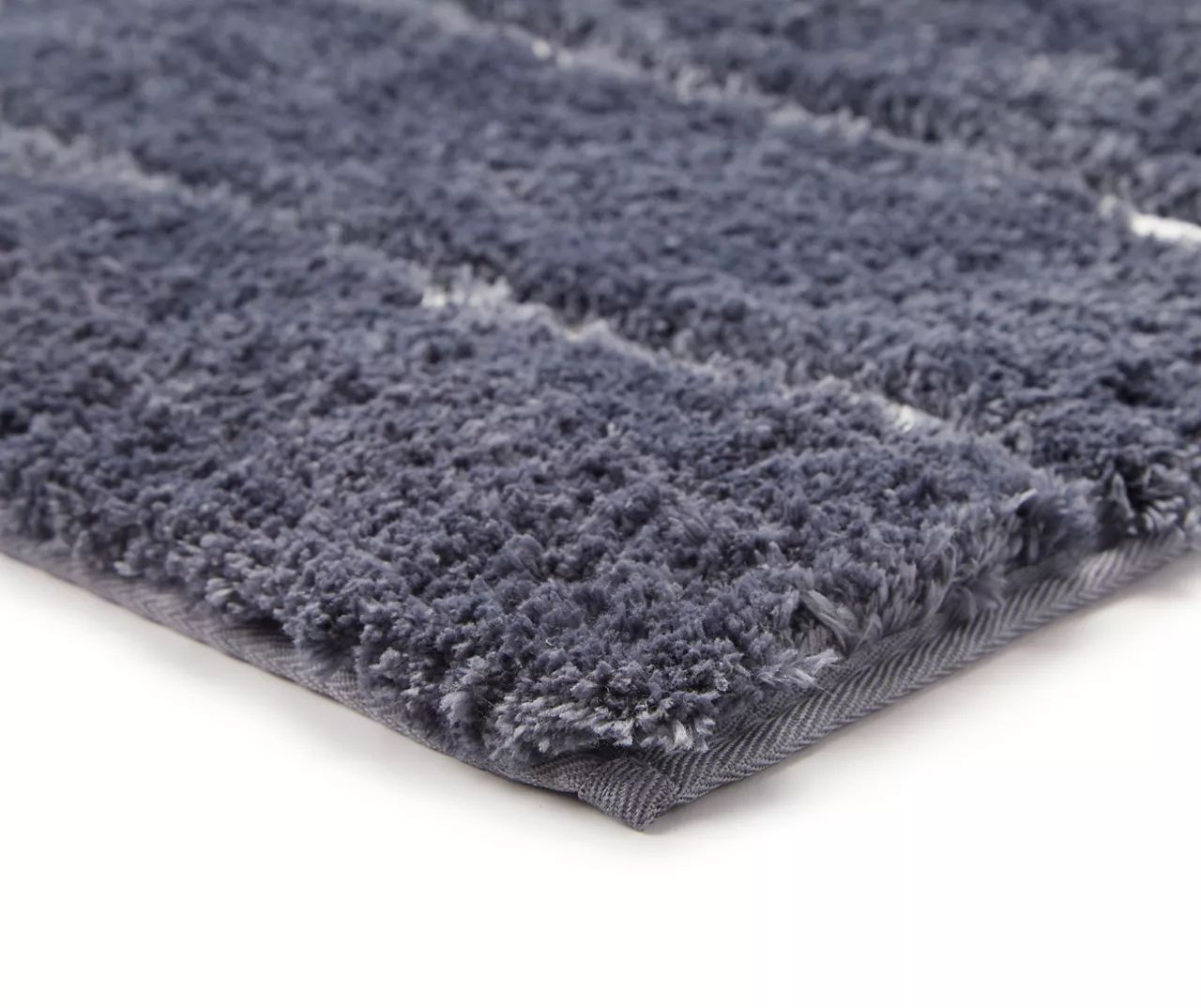 Broyhill Villa Stripe Bath Rug 7 Broyhill Villa Stripe Bath Rug - Image 5